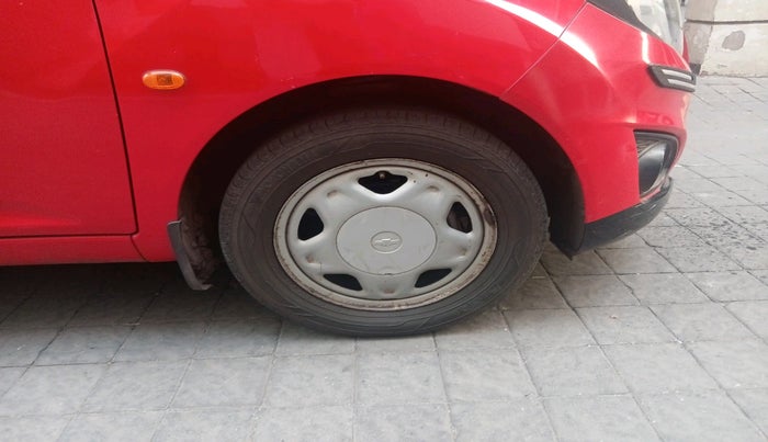 2014 Chevrolet Beat LS DIESEL, Diesel, Manual, 83,880 km, tyre