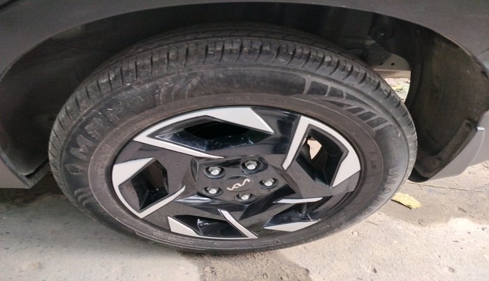 2024 KIA SONET 	 HTX 1.0 TURBO DCT, Petrol, Automatic, 8,443 km, tyre