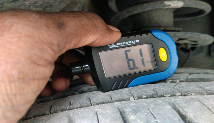 2016 Maruti Baleno ALPHA DIESEL 1.3, Diesel, Manual, 98,835 km, tyre