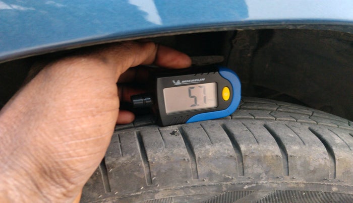 2016 Maruti Baleno ALPHA DIESEL 1.3, Diesel, Manual, 98,835 km, tyre