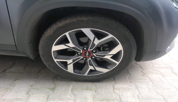 2021 KIA SELTOS X LINE 1.4 PETROL DCT, Petrol, Automatic, 28,421 km, tyre