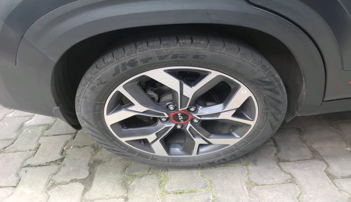 2021 KIA SELTOS X LINE 1.4 PETROL DCT, Petrol, Automatic, 28,421 km, tyre