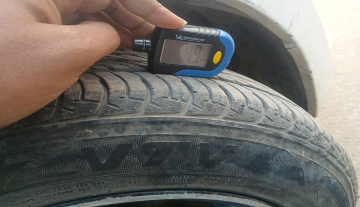 2011 Maruti A Star VXI (ABS) AT, Petrol, Automatic, 48,832 km, tyre