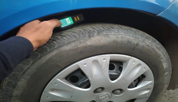 2012 Honda Brio S MT, Petrol, Manual, 33,857 km, tyre