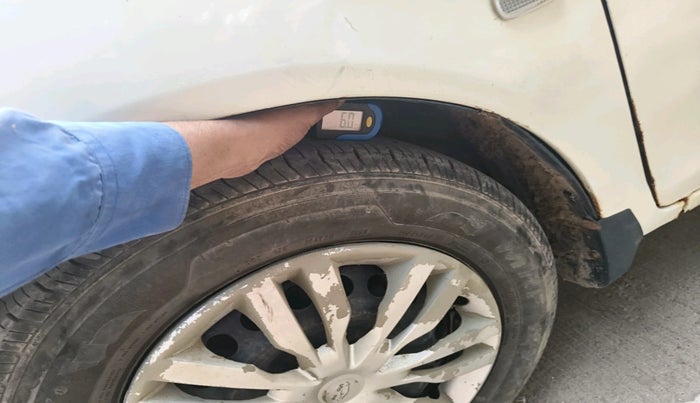 2014 Honda Amaze 1.5L I-DTEC S, Diesel, Manual, 1,07,859 km, tyre