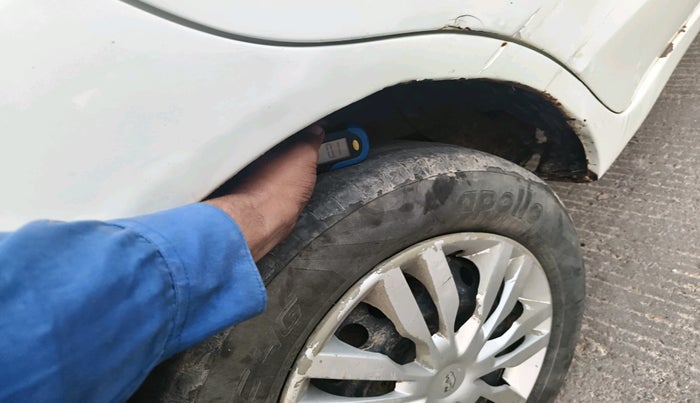 2014 Honda Amaze 1.5L I-DTEC S, Diesel, Manual, 1,07,859 km, tyre