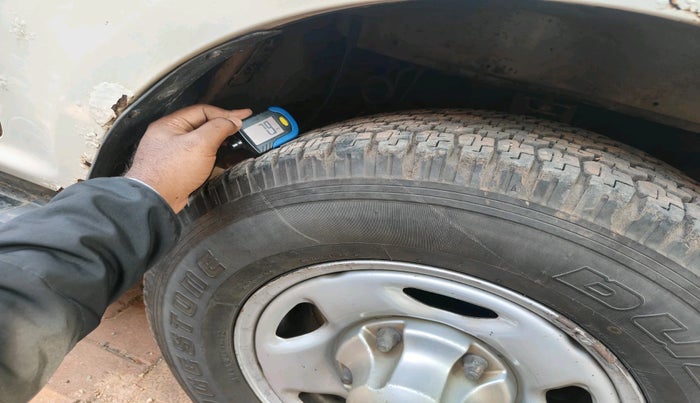 2010 Tata Sumo Grande MK II GX, Diesel, Manual, 1,75,220 km, tyre