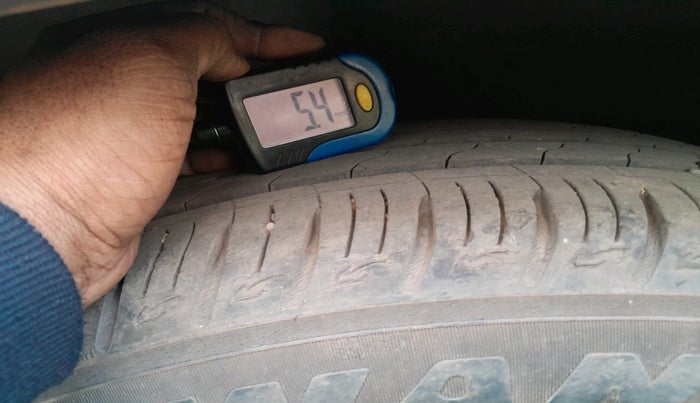 2021 KIA SONET HTK PLUS 1.0 IMT, Petrol, Manual, 25,117 km, tyre