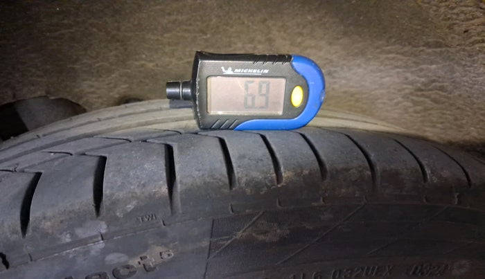 2011 Mercedes Benz E Class E 250 CDI ELEGANCE, Diesel, Automatic, 53,755 km, tyre