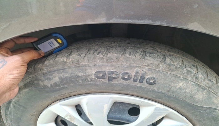 2020 Maruti Swift VXI, Petrol, Manual, 22,737 km, tyre