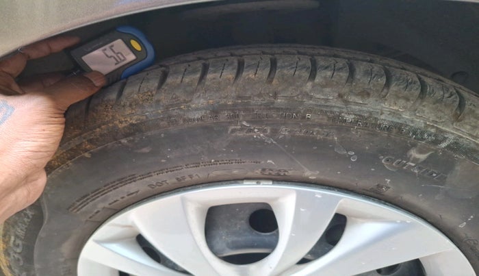 2020 Maruti Swift VXI, Petrol, Manual, 22,737 km, tyre