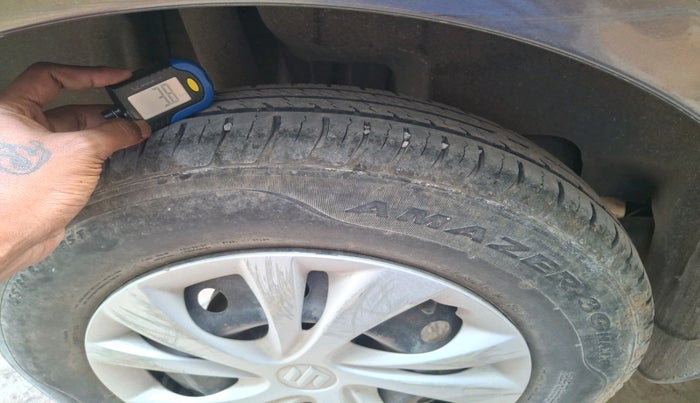 2020 Maruti Swift VXI, Petrol, Manual, 22,737 km, tyre