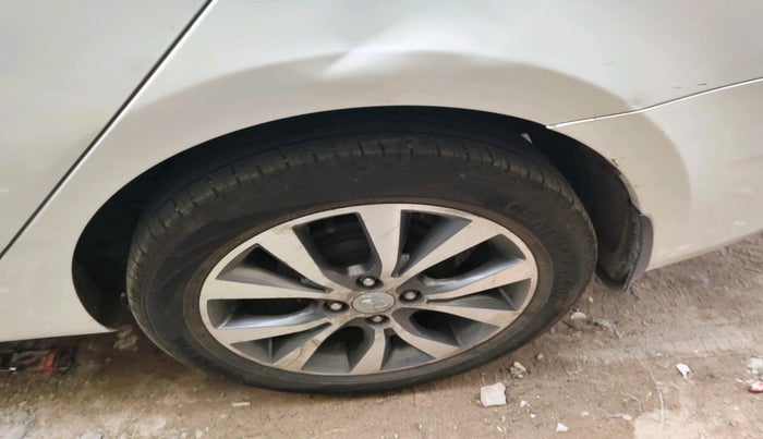 2017 Hyundai Verna 1.6 CRDI SX, Diesel, Manual, 79,528 km, tyre