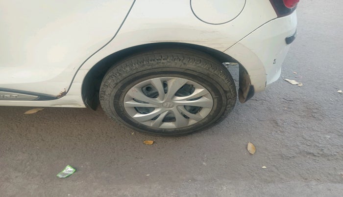 2019 Maruti Swift VXI AMT, Petrol, Automatic, 75,826 km, tyre