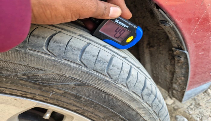 2017 Ford Figo Aspire TITANIUM 1.2 PETROL, Petrol, Manual, 61,350 km, tyre