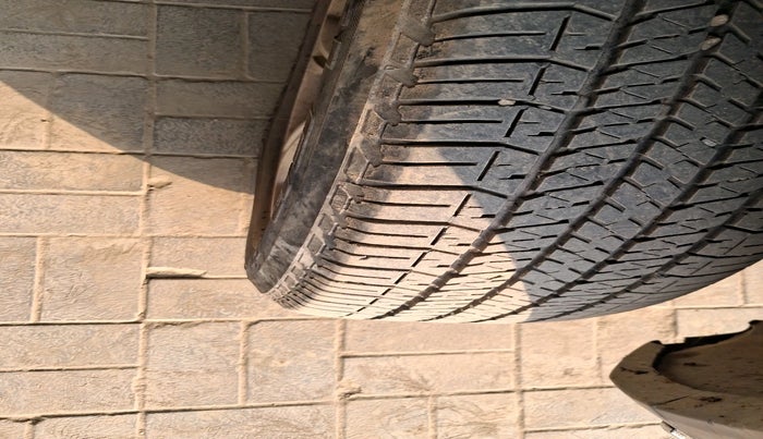 2019 Tata Harrier XZ 2.0L, Diesel, Manual, 1,48,303 km, tyre