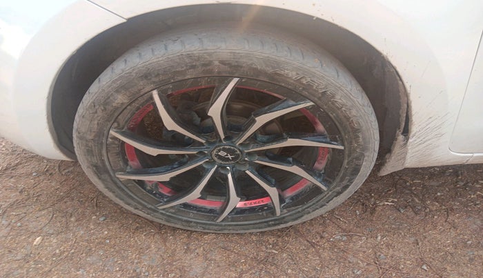 2021 Maruti Swift VXI, Petrol, Manual, 66,158 km, tyre