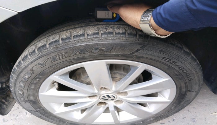 2016 Volkswagen Ameo HIGHLINE1.2L, Petrol, Manual, 57,527 km, tyre