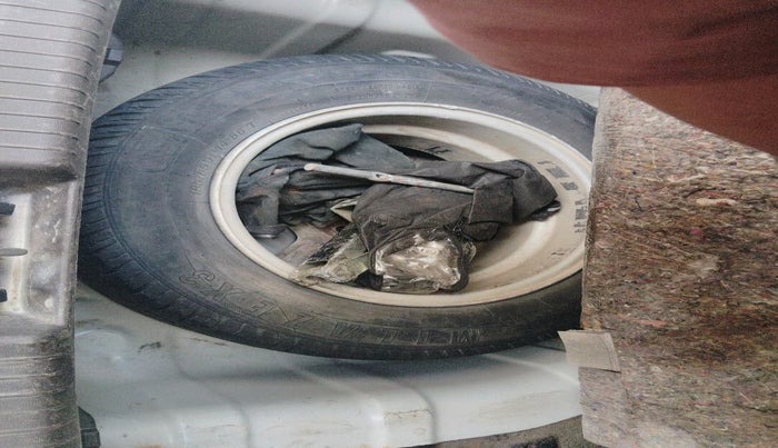 2012 Hyundai i20 SPORTZ 1.2, Petrol, Manual, 1,12,500 km, tyre