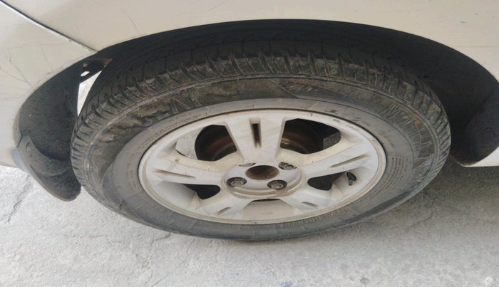 2012 Hyundai i20 SPORTZ 1.2, Petrol, Manual, 1,12,500 km, tyre