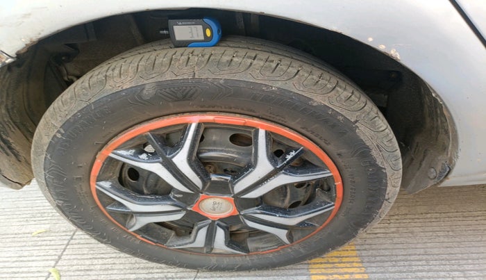 2016 Tata Tiago XZ DIESEL, Diesel, Manual, 1,21,250 km, tyre