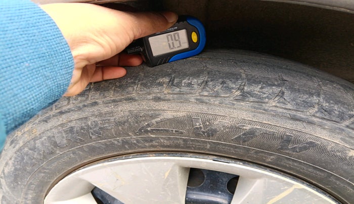 2020 Maruti New Wagon-R VXI 1.0, Petrol, Manual, 50,567 km, tyre