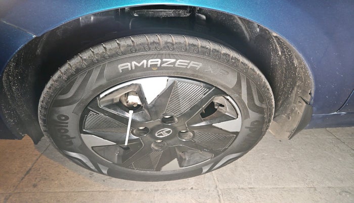 2023 Tata TIAGO EV XZ PLUS LONG RANGE, Electric, Automatic, 30,913 km, tyre