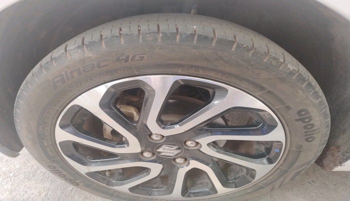 2023 Maruti Baleno ALPHA PETROL 1.2, Petrol, Manual, 89,165 km, tyre