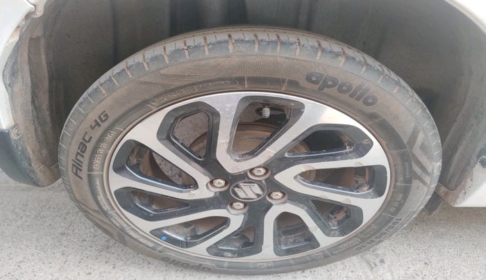 2023 Maruti Baleno ALPHA PETROL 1.2, Petrol, Manual, 89,165 km, tyre