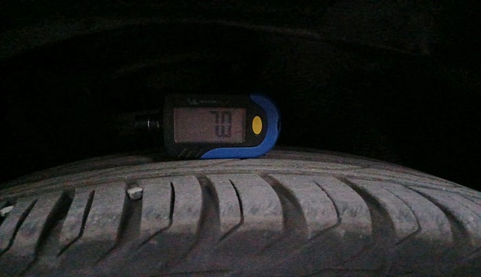 2021 Jeep Compass MODEL S (O) DIESEL 4X4 AT, Diesel, Automatic, 90,100 km, tyre