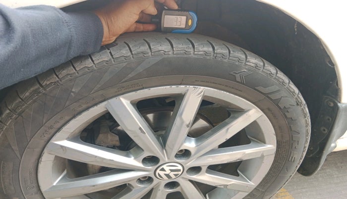 2019 Volkswagen Ameo HIGHLINE PLUS 1.5L AT 16 ALLOY, Diesel, Automatic, 1,10,123 km, tyre