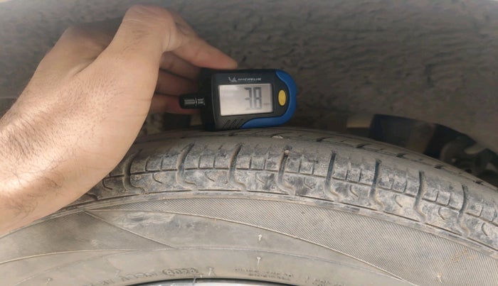 2020 Maruti Alto LXI, Petrol, Manual, 1,18,238 km, tyre