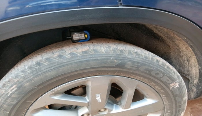 2022 Tata Safari XTA PLUS, Diesel, Automatic, 51,924 km, tyre