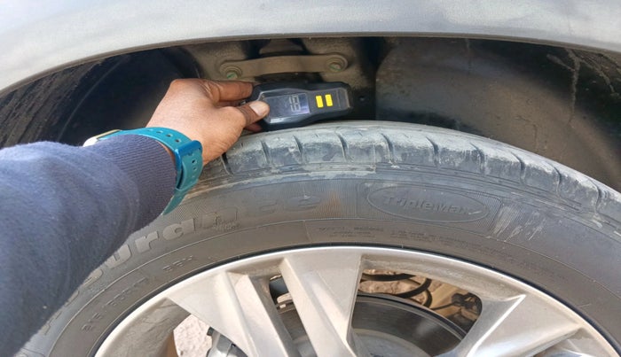 2020 KIA SELTOS HTX 1.5 PETROL, Petrol, Manual, 45,726 km, tyre