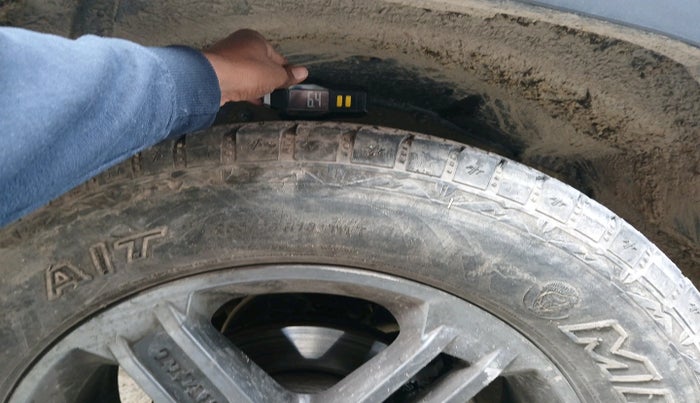 2023 Mahindra Thar LX PETROL HT 4WD AT, Petrol, Automatic, 15,164 km, tyre