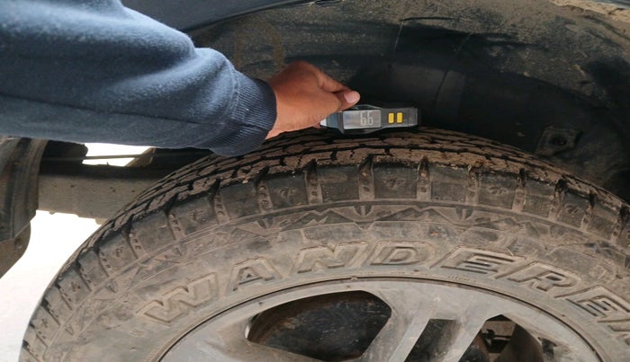 2023 Mahindra Thar LX PETROL HT 4WD AT, Petrol, Automatic, 15,164 km, tyre