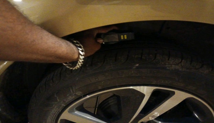 2021 Tata ALTROZ XZ PLUS PETROL, Petrol, Manual, 21,105 km, tyre