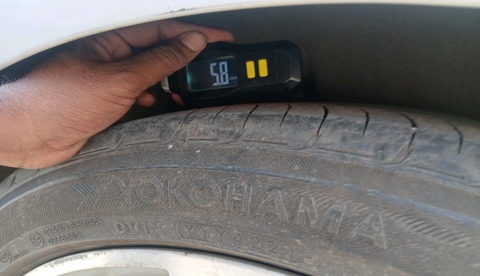 2014 BMW 3 Series 320D GT LUXURY LINE, Diesel, Automatic, 89,233 km, tyre