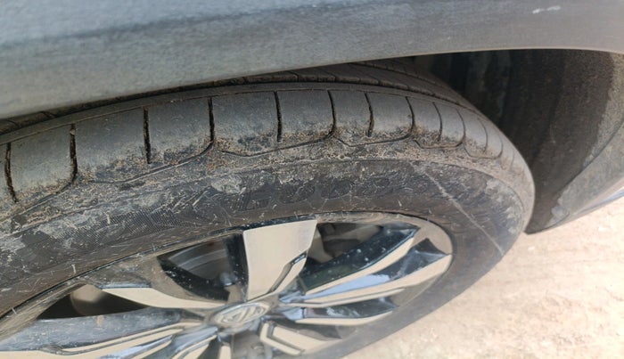 2019 MG HECTOR SHARP 1.5 DCT PETROL, Petrol, Automatic, 49,314 km, tyre