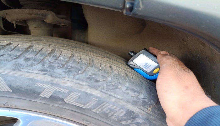 2019 Jeep Compass LIMITED PLUS DIESEL, Diesel, Manual, 1,06,004 km, tyre