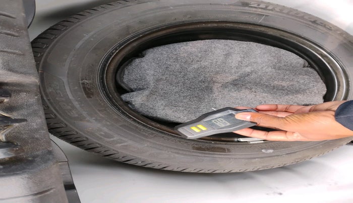 2022 Hyundai NEW I20 SPORTZ 1.2 MT, Petrol, Manual, 25,942 km, tyre