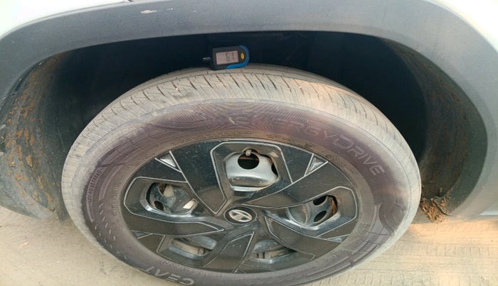 2024 Tata PUNCH ADVENTURE MT CNG , Petrol, Manual, 6,798 km, tyre