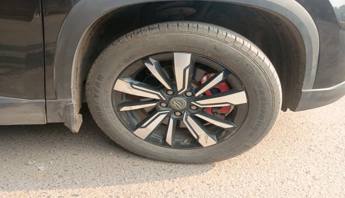 2019 MG HECTOR SHARP 1.5 DCT PETROL, Petrol, Automatic, 43,409 km, tyre