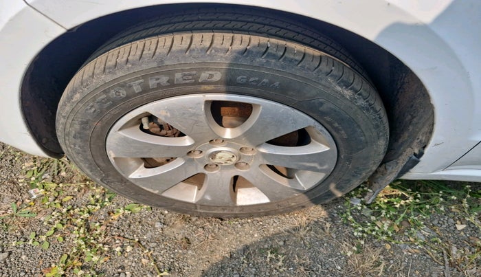 2011 Skoda Superb ELEGANCE 1.8 TSI AT, Petrol, Automatic, 78,297 km, tyre