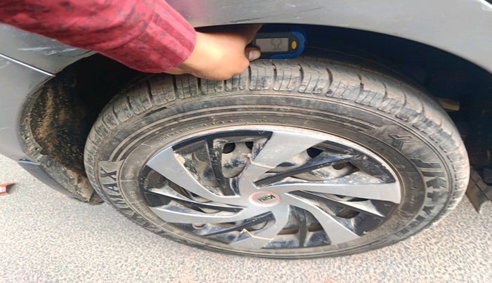 2016 Maruti Baleno DELTA PETROL 1.2, Petrol, Manual, 60,014 km, tyre