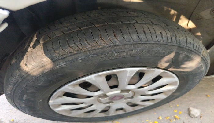 2015 Fiat Punto EVO ACTIVE 1.3 MULTIJET, Diesel, Manual, 95,890 km, tyre