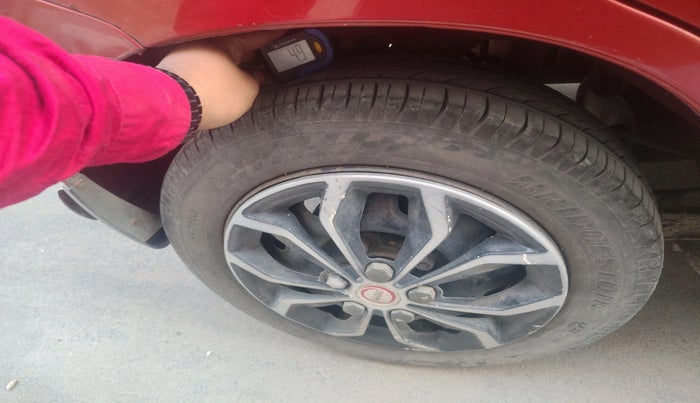 2012 Maruti Alto K10 VXI, Petrol, Manual, 1,04,990 km, tyre