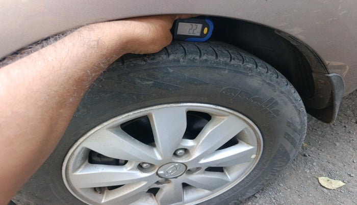 2014 Hyundai i20 SPORTZ 1.4 CRDI, Diesel, Manual, 76,827 km, tyre