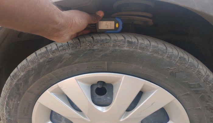 2014 Maruti Swift Dzire VDI, Diesel, Manual, 80,826 km, tyre