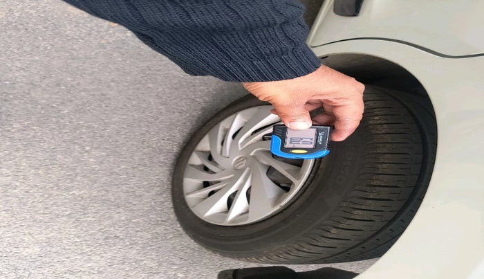 2022 Maruti Ertiga LXI SHVS, Petrol, Manual, 6,420 km, tyre